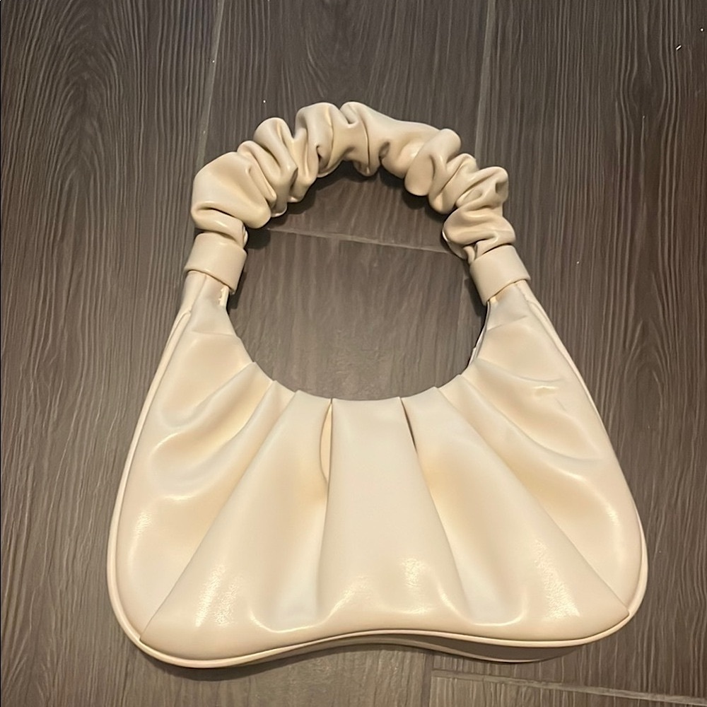 Elegant Cream Women's Bag